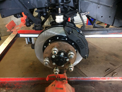 Kit Gros Freins CEIKA Sur-Mesure Land Rover Defender (90~15) - ceikaperformance