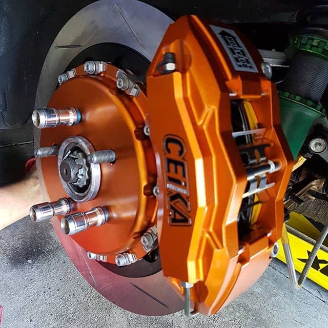 Kit Gros Freins CEIKA Sur-Mesure Toyota Supra mk4 JZA80 (93~98)